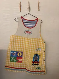トーマスのチェック柄エプロン キャラクターエプロン 保育士