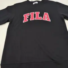 FILAの可愛くてお洒落でカラフルなロゴ入りトレーナー（防寒着として暖かく快適）