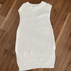 ホワイト ノースリーブ ニット