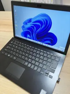 第8世代i5・高速SSD windows11 カメラ付ノートパソコン 薄型軽量