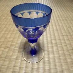 青色カットガラスワイングラス