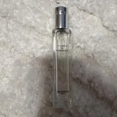 HERMES 李氏の庭 香水のサムネイル