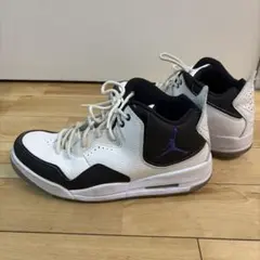 ジョーダン コートサイド 23 (Jordan Courtside 23)