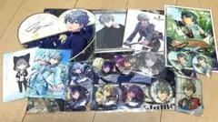 キャラクター ピンバッジ・トレーディングカード セット