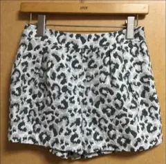 Fabulous ショートパンツ