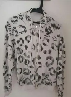 2025年最新】Vivienne Westwood ANGLOMANIA レディース パーカー