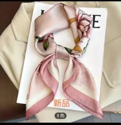 新品 大判 花柄 シルク風スカーフ 70cm✕70cm