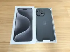 iPhone 15 Pro Max 256GB ブラックチタニウム 本体