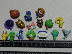 妖怪ウォッチ ミニフィギュア １６体セットのサムネイル