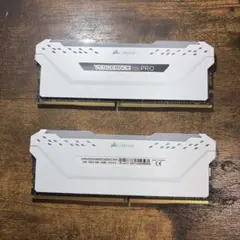 ぽめさん専用　XPG DDR4 3200MHz 32GB (16G×2)白 ぽめさん専用 XPG DDR4 3200MHz 32GB (16G×2)白 - メルカリ