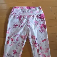 花柄 M ヨガウェア ヨガパンツ　ティラピィス　ピンク