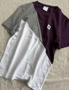 リーボック　Tシャツ