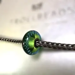 Trollbeads グリーンブルー ガラスチャーム
