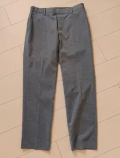 UNIQLO　濃グレー　スマートスタイルアンクルパンツ　股下62cm