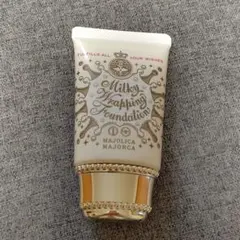 MAJOLICA MAJORCA ミルキーラッピングファンデーション 02のサムネイル
