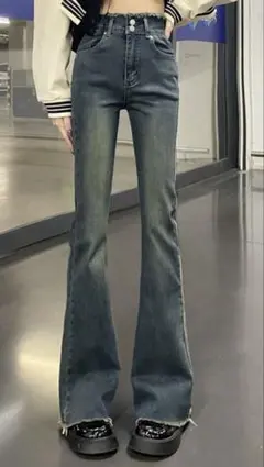 SHEIN デニムフレアジーンズ