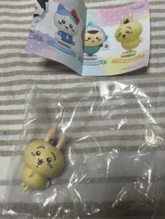 ちいかわ×サンリオキャラクターズ　なりきりフィギア　うさぎ✖️ポムポムプリン