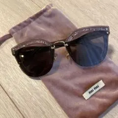 miu miu サングラス グリッター装飾 パープル系のサムネイル