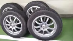 スタッドレスタイヤ 225/55R17