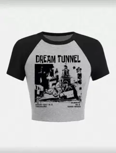 グラフィックTシャツ クロップド
