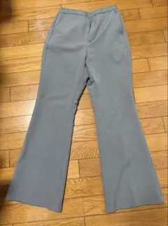 GU フレアパンツ Mサイズ