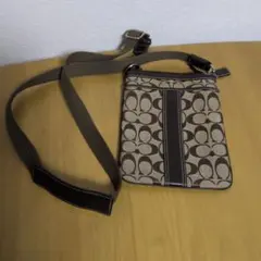 COACH シグネチャー ショルダーバッグ