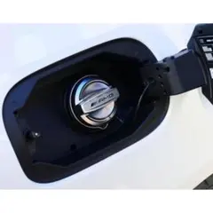 純正Mercedes-Benz AMG フューエルキャップのサムネイル
