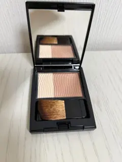 エトヴォス ミネラルプレストチーク　シナモンベージュ