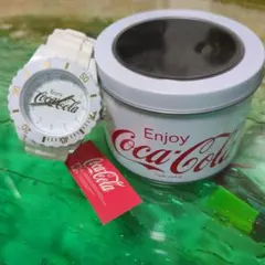 【レア商品】Coca-Cola コカ・コーラ 腕時計 ホワイト