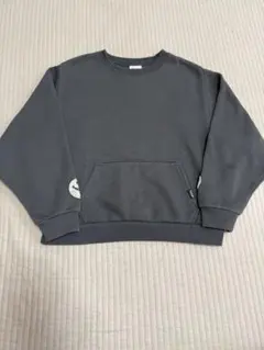 ブリーズ　スマイリーフェイス刺繍 グレー トレーナー　サイズ140