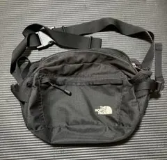 ノースフェイスTHE NORTH FACE クラシックカンガ　ショルダーバッグ