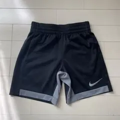 NIKE キッズ ハーフパンツ ブラック XS120