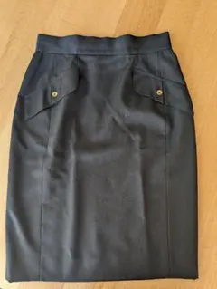 シャネルオールシーズン　無地シンプル　黒　スカート　CHANEL