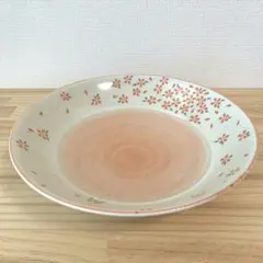 【匿名配送】美濃焼　桜柄　深型平皿　大皿　直径25センチ　和食器　和食皿　花びら