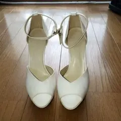 ホワイト オープントゥ ハイヒール