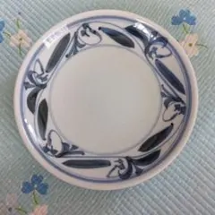 砥部焼皿（江泉） 染付 花柄 中皿 陶器 盛り皿 取り皿　18.5cmのサムネイル