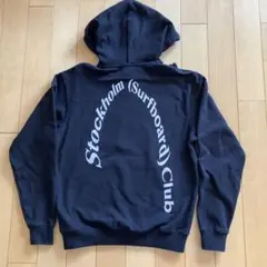 未使用　Stockholm Surfboard Club Bjorn Hood Stockholm Surfboard Club Bjorn Sapphire Hoodie – wasted hour