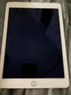 iPad Air2】ジャンクCellular＋Wi-Fi A1567 ゴールド - メルカリ