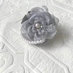 035 ハンドメイド コサージュ パール 卒業式　入学式　オーガンジー グレー