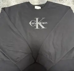 美品 Calvin Klein トレーナー