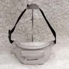 BALENCIAGA バレンシアガ ボディバッグ ウエストポーチ 白 レザー本革