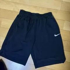 Nike DRI-FIT ハーフパンツ