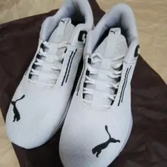 puma スニーカー　27.5㎝のサムネイル