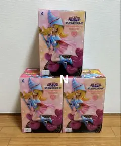 ブラック・マジシャン・ガール HereDitailフィギュア 3個セット！