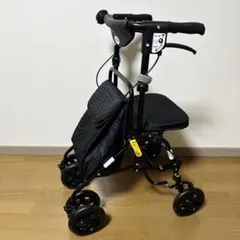 松葉杖いらず ニースクーター 膝用歩行器 バスケット付 - メルカリ
