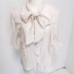 INGNI アイボリー リボン付きフリルシャツ タグ付　M 透け感あり