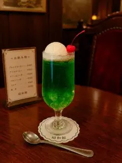 昭和レトロ 純喫茶のクリームソーダ メロンソーダ 食品サンプル