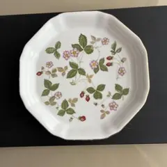  ストロベリー柄 皿 5枚セット ワイルドストロベリー|WEDGWOOD公式オンラインストア