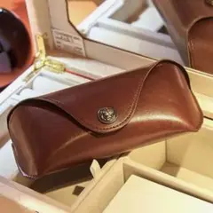 【特別大特価】ビンテージスタイル　ソフトレザー眼鏡ケース　サングラスホルダー