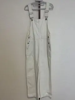 GU ホワイトサロペット